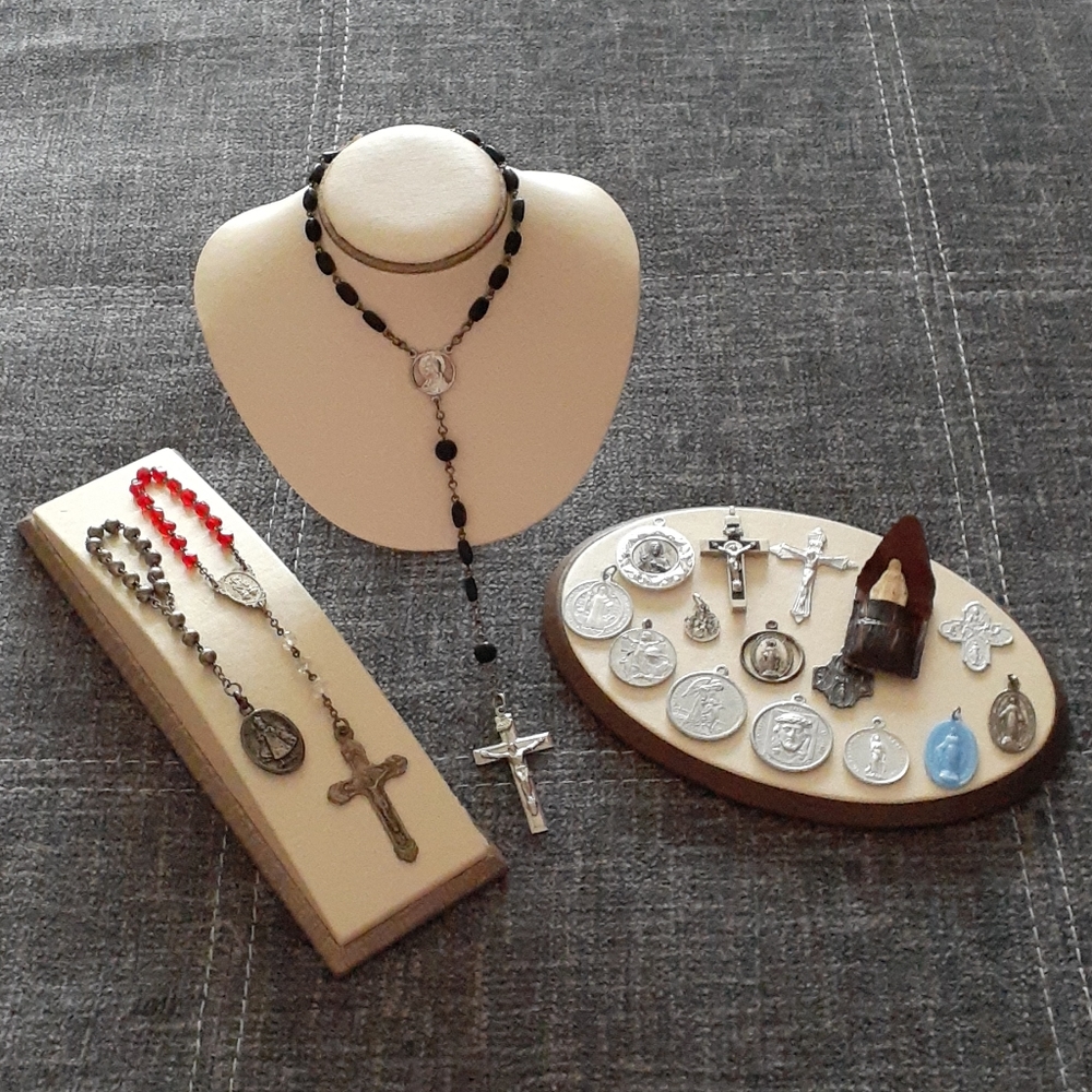 Vintage Religious Charms & Rosary Bundle R126